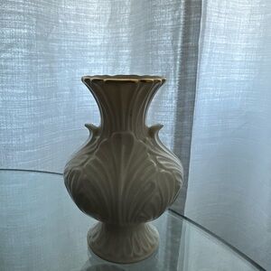 Vintage cream vase